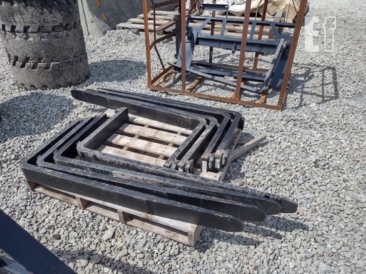 mower-king-sa-skid-steer-forks-image-3
