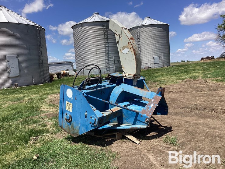 78"-3-pt-snow-blower-image-3