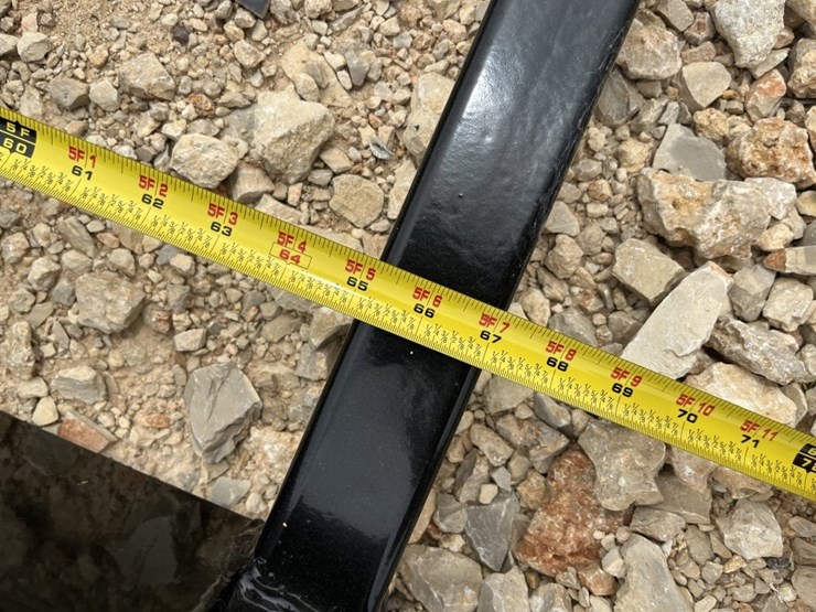 wolverine-67"-pallet-forks-w/-7-teeth-image-4