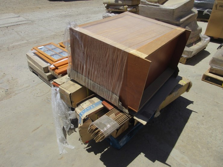 (2)-pallets-of-misc-home-improvement-items,-image-2