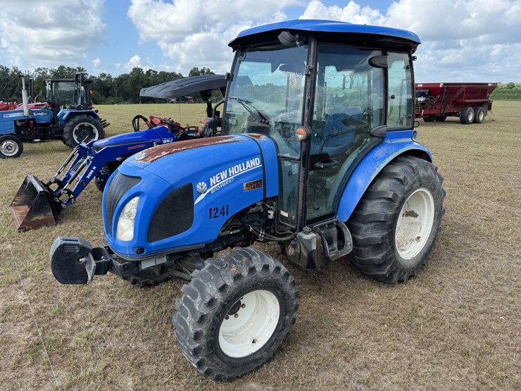 new-holland-boomer-47-image-2