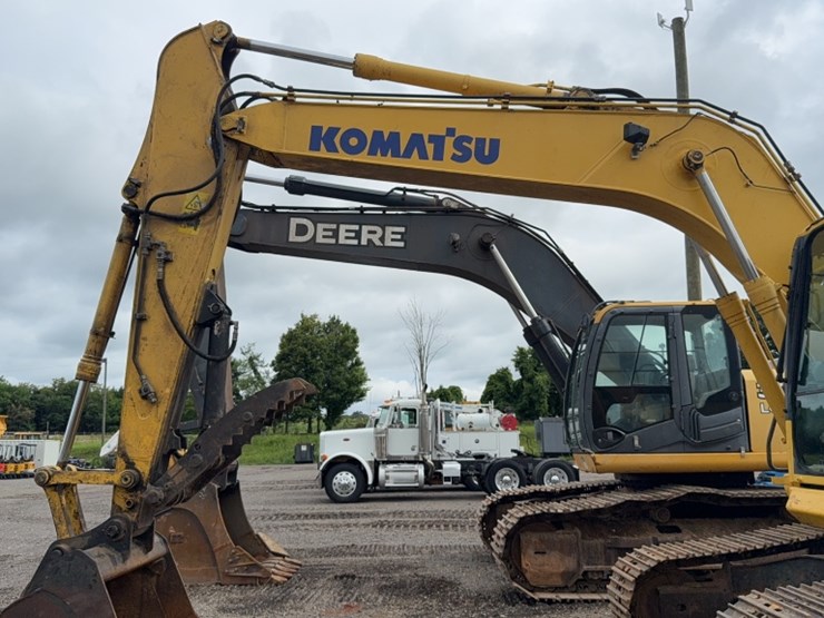 2013-komatsu-pc160-lc-image-15