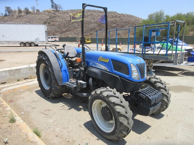 new-holland-t4050f-image-4