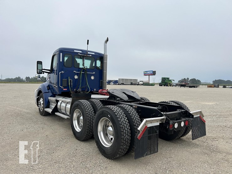 2020-kenworth-t680-image-11