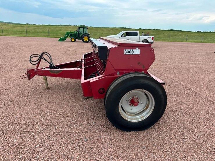 case-ih-5100-image-3