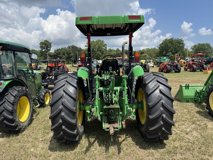 2021-john-deere-5090m-image-7