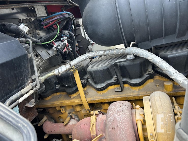 2014-kenworth-t600-image-22