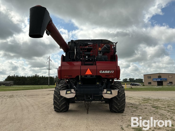 2012-case-ih-8230-image-6