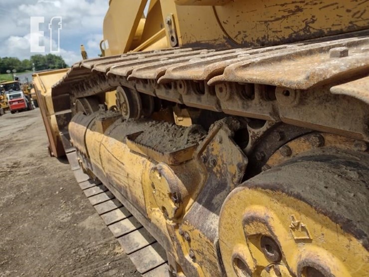 2005-caterpillar-963c-image-24