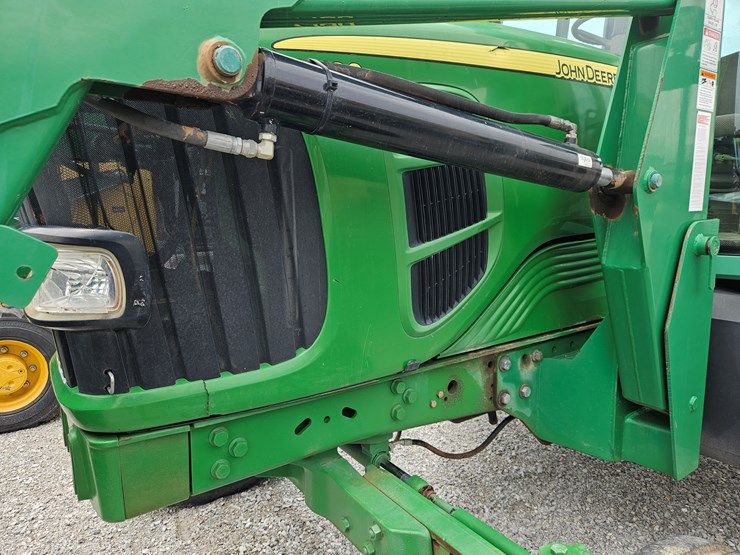 2010-john-deere-7130-image-7