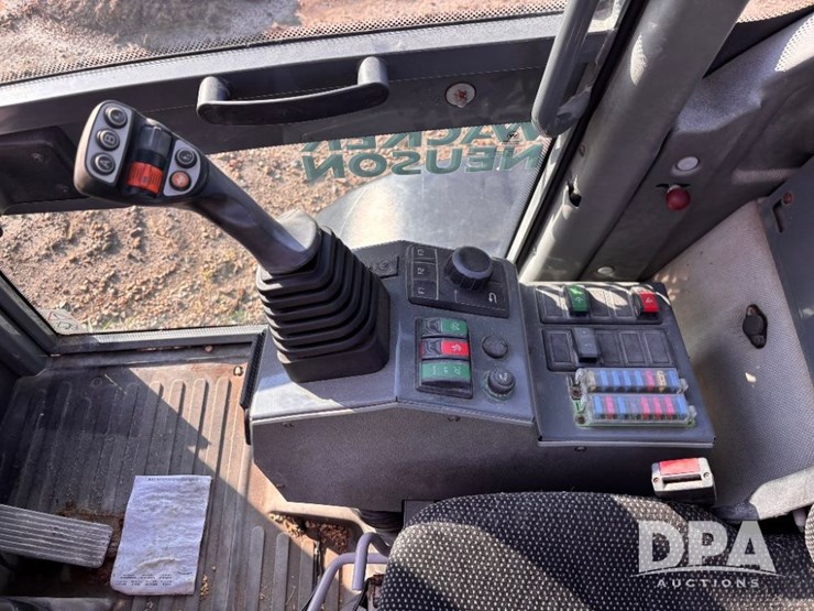 2017-wacker-neuson-wl60t-image-52