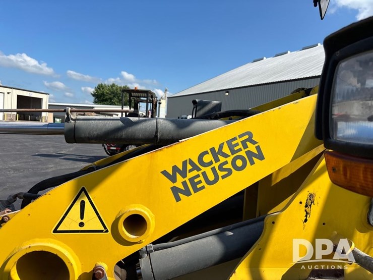 2012-wacker-neuson-wl50-image-23