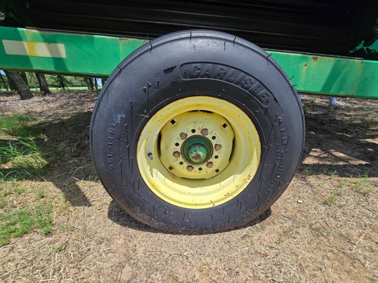 john-deere-946-image-45