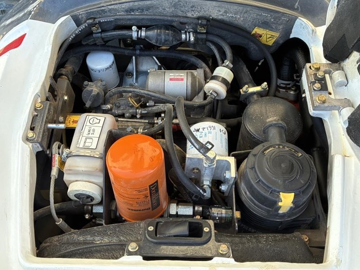 2020-bobcat-e20-image-12