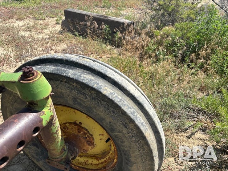 john-deere-730-image-21