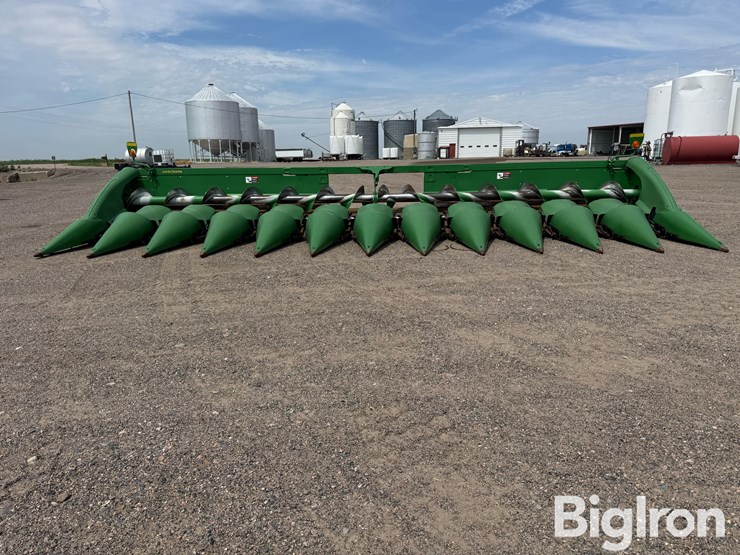2020-john-deere-712c-image-2