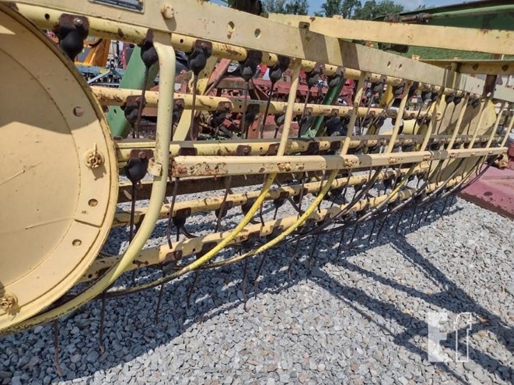 john-deere-660-image-5