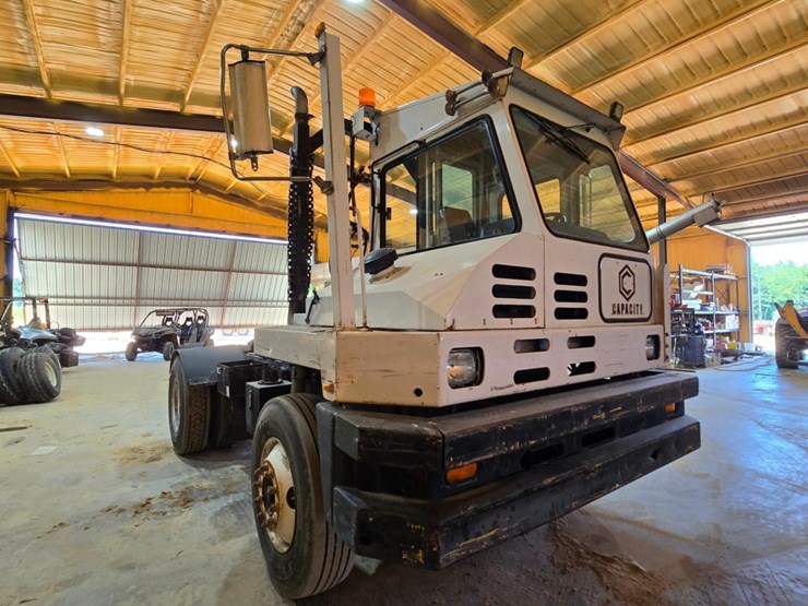 2004-capacity-tj7000-image-4