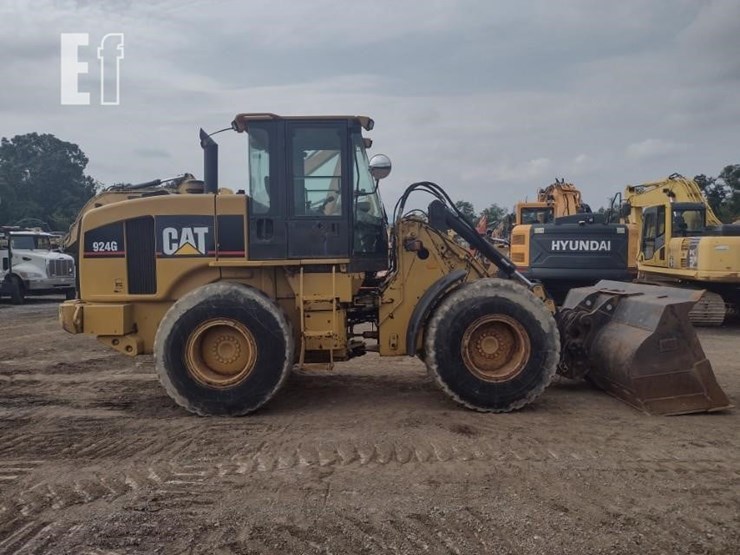 2007-caterpillar-924g-image-3
