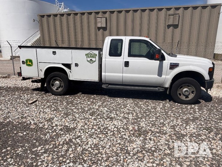 2009-ford-f350-xl-image-3