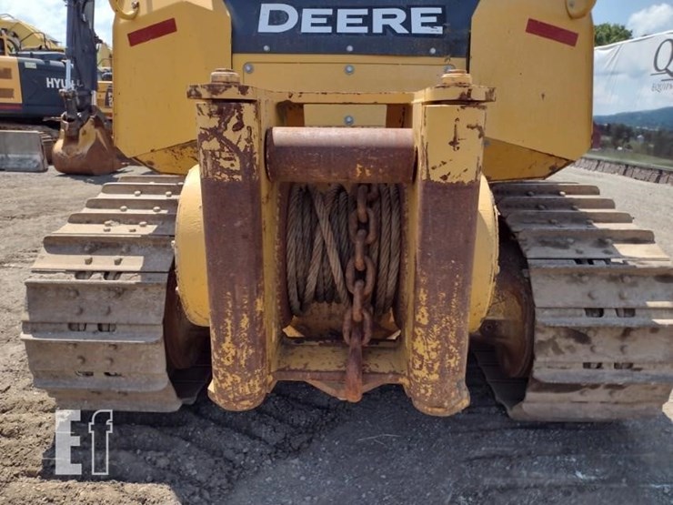 2019-deere-750k-lgp-image-44