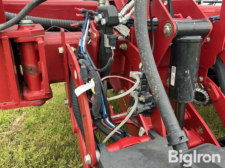 2019-case-ih-2150-image-18