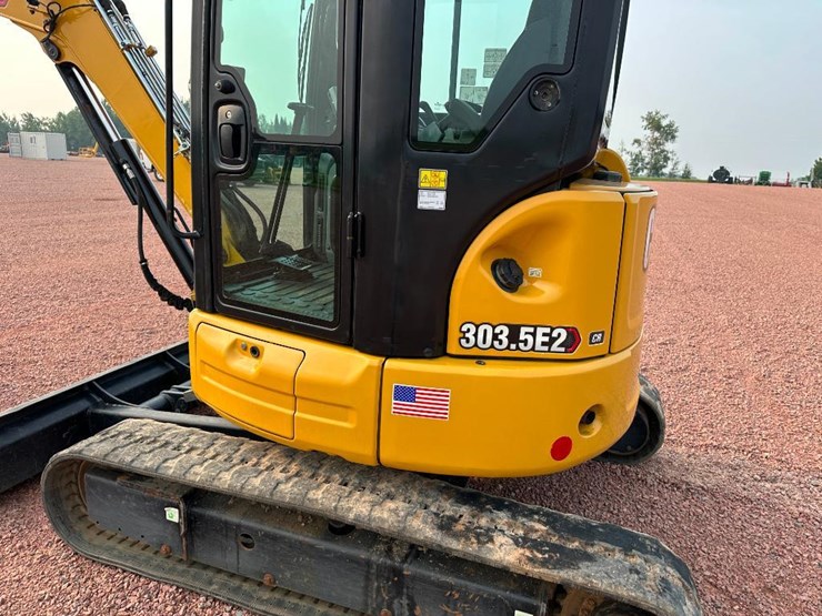 2020-caterpillar-303-image-22