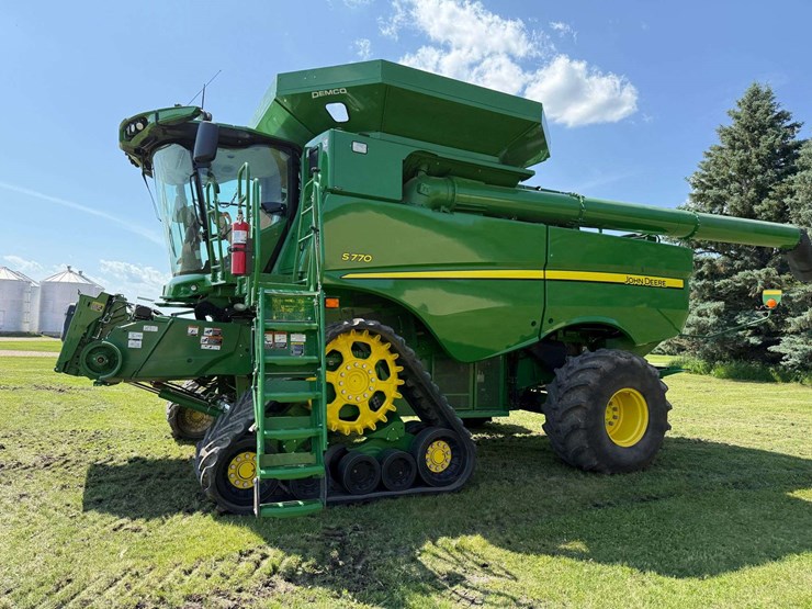 2021-john-deere-s770-image-18