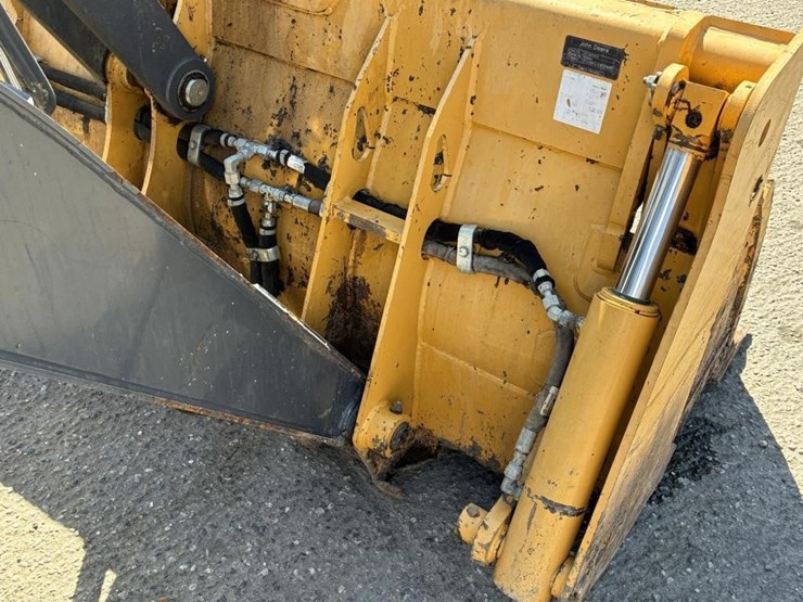2020-john-deere-2020-image-6