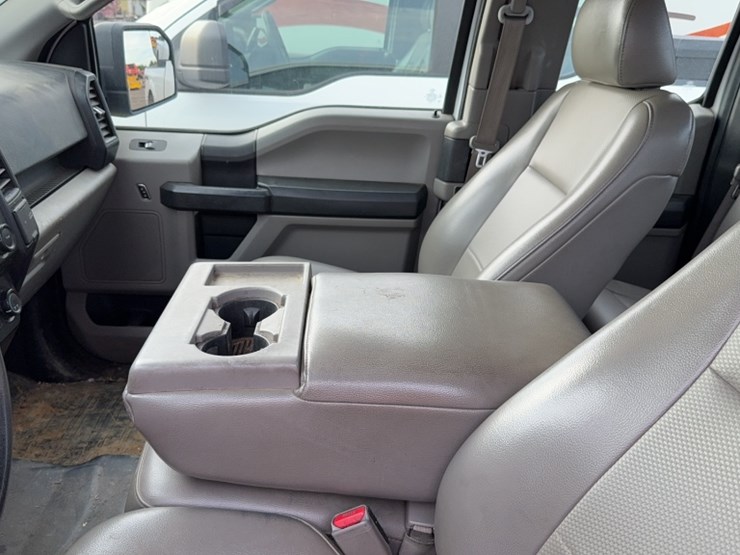 2015-ford-f150-image-19
