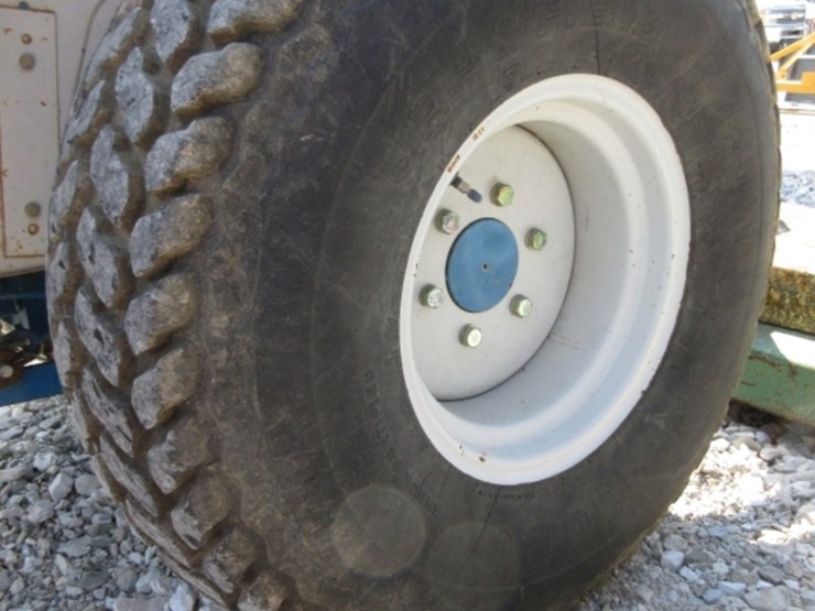 ford-1320-image-9