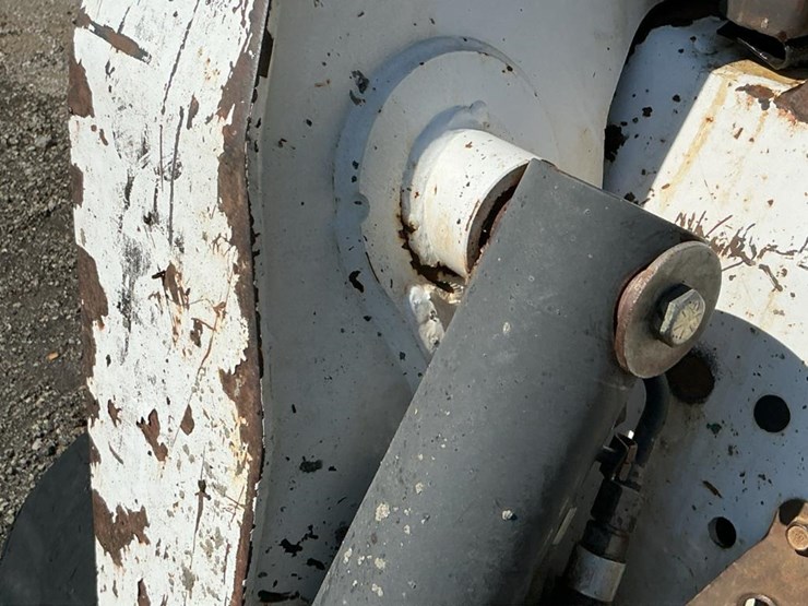 bobcat-t250-image-43