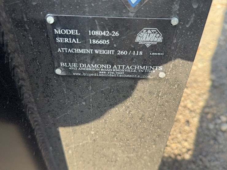 #2077-•-blue-diamond-48"-mini-skid-steer-smooth-bucket-image-4
