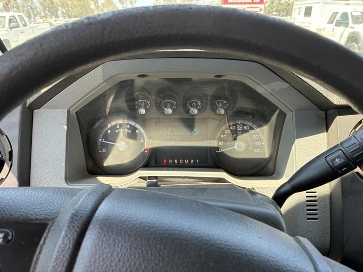2014-ford-f250-image-13