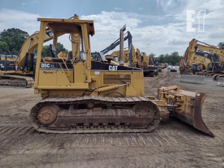 1999-caterpillar-d5c-xl-iii-image-3