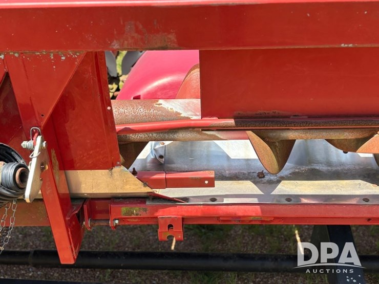 2010-case-ih-3412-image-19