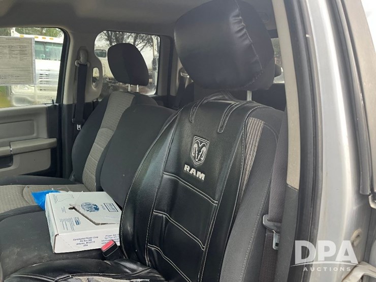 2012-dodge-ram-1500-image-48