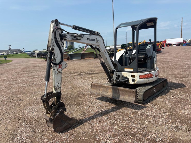 2007-bobcat-425g-image-1