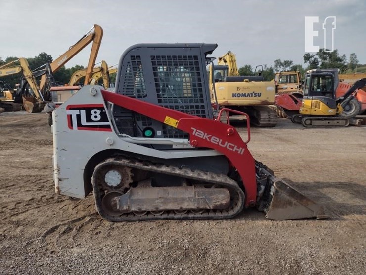 2018-takeuchi-tl8-image-3