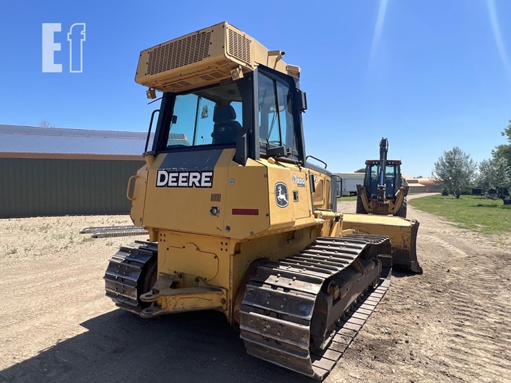 2013-deere-700j-lgp-image-28
