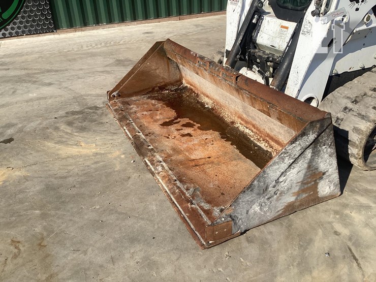 2021-bobcat-t870-image-12
