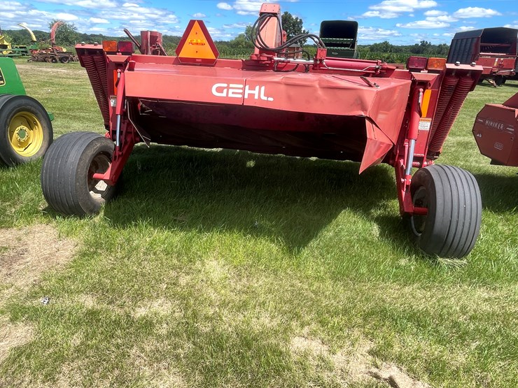 gehl-2412-image-5
