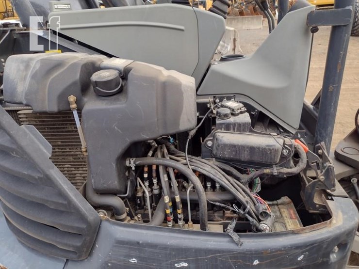 2017-bobcat-e35i-image-44