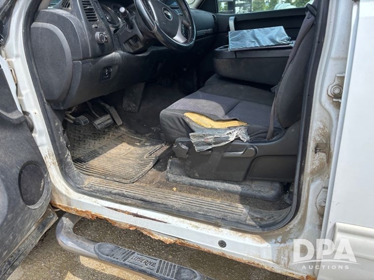 2010-chevy-2500hd-pickup-(dr11857)-image-45