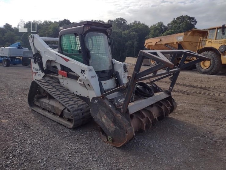 2017-bobcat-t870-image-41