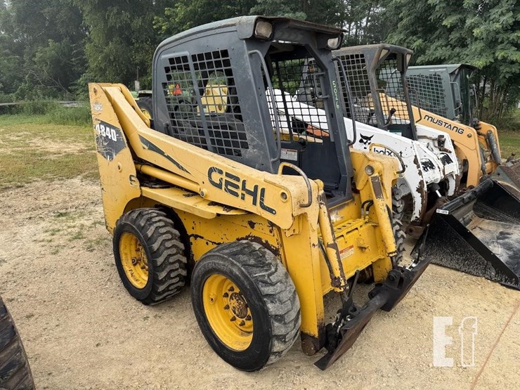 gehl-4840-image-1