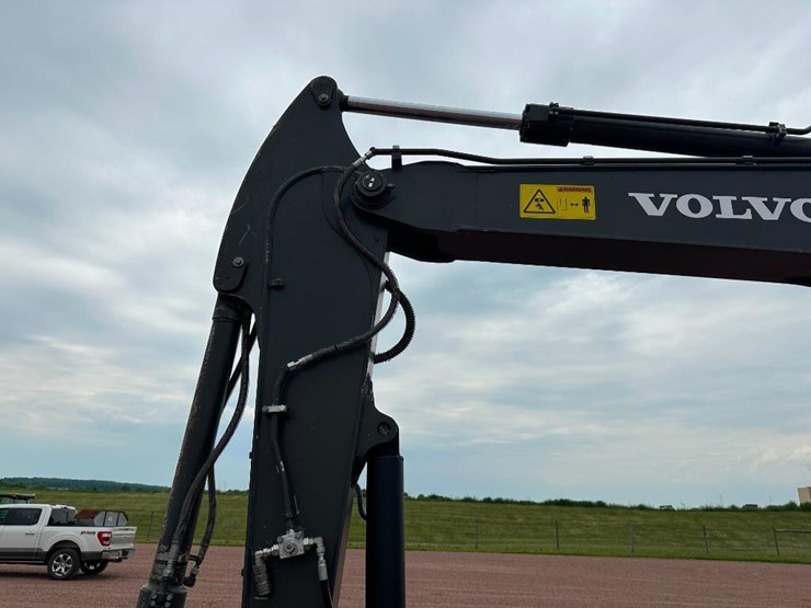 2020-volvo-ecr88d-image-47