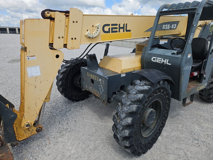 2015-gehl-rs6-42-image-5