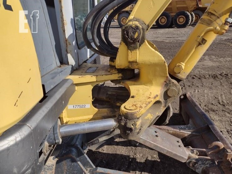 kobelco-sk45sr-ii-image-24