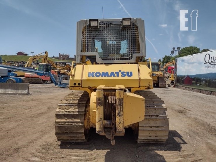 2004-komatsu-d65ex-15-image-4